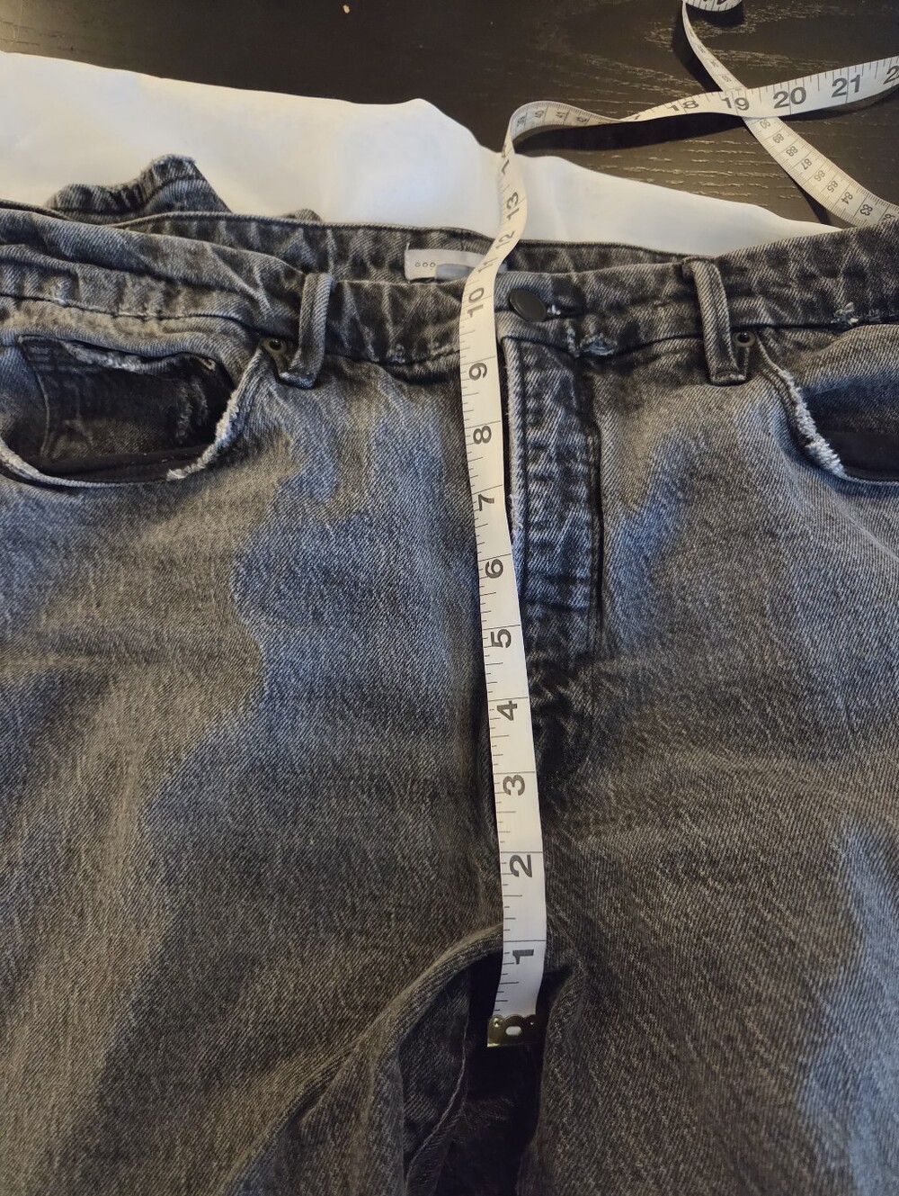 Good American High Rise Distressed Acid Wash Skinny Jeans Faded Black -10 / 30 - Picture 9 of 16